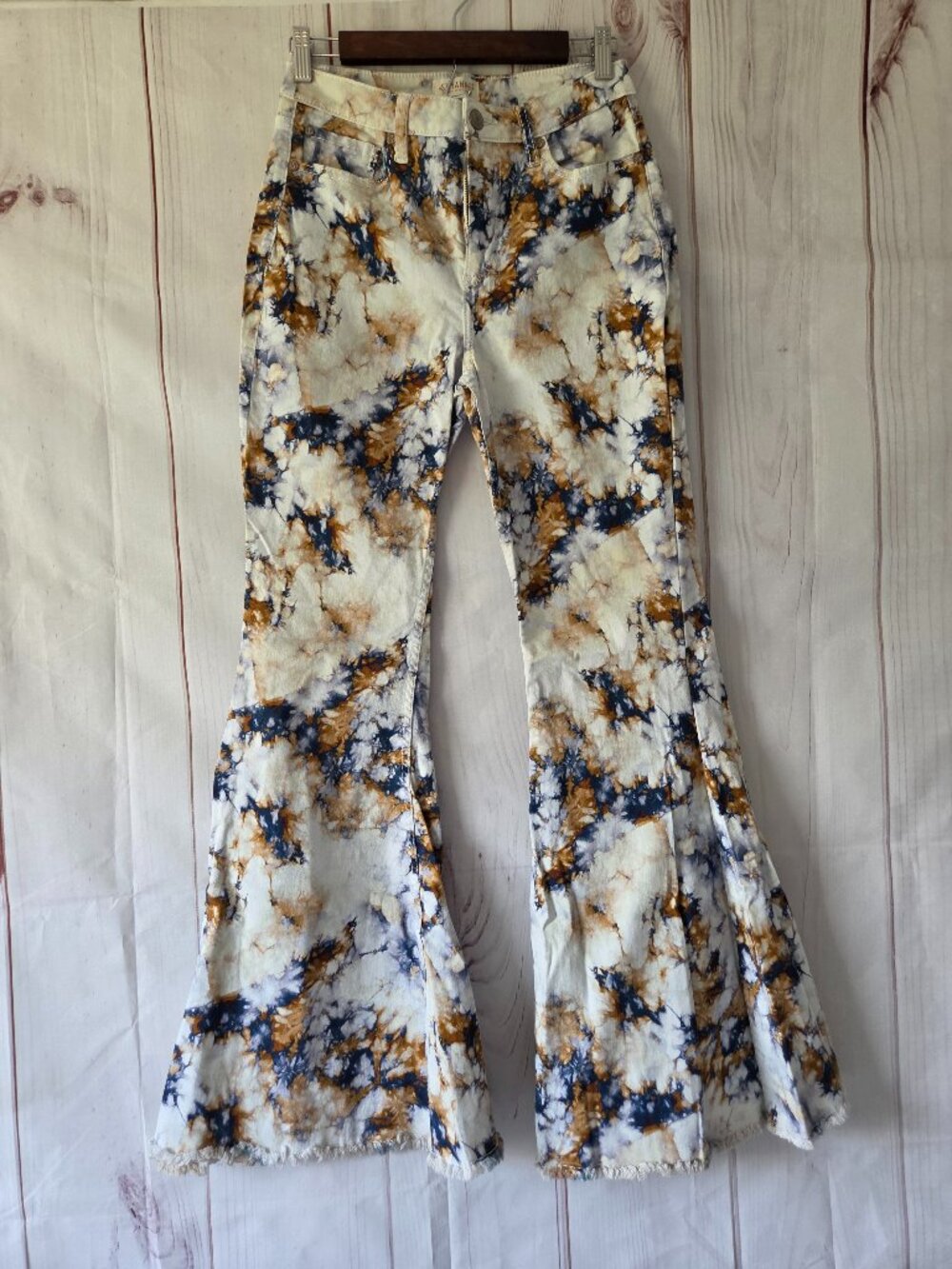Shyanne Tie-Dye High-Rise Super Flare Bell Bottom Jeans, Women’s 31, Cream/Navy